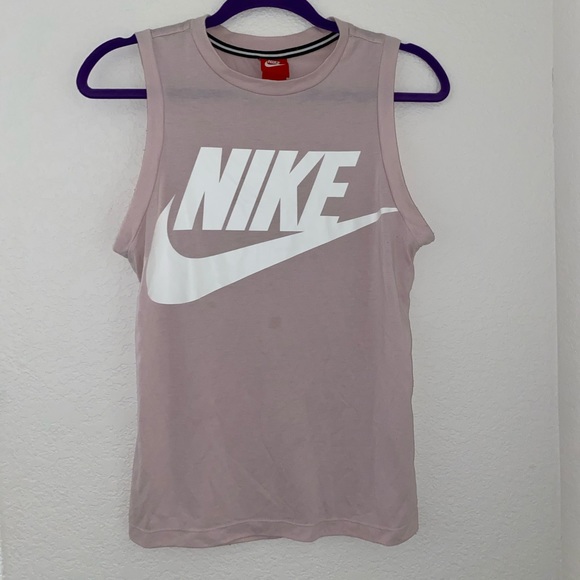 nike women's sportswear sleeveless muscle tank top